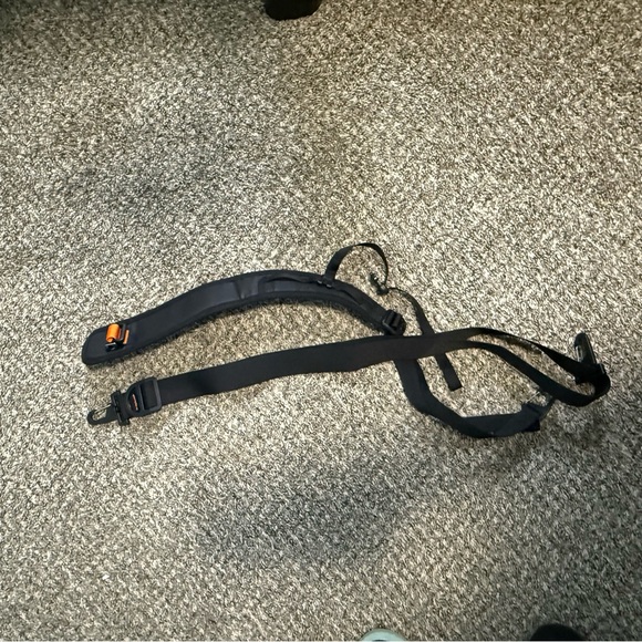 🔥TODAY ONLY🔥 Mystery Ranch Mission Duffel - Picture 9 of 9